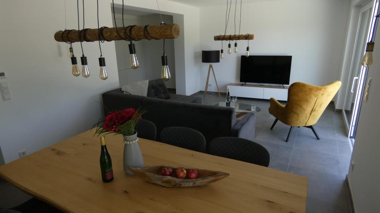 Moselufer Apartments Ирциг Экстерьер фото